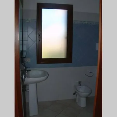 - Bilocale Con Giardino *
